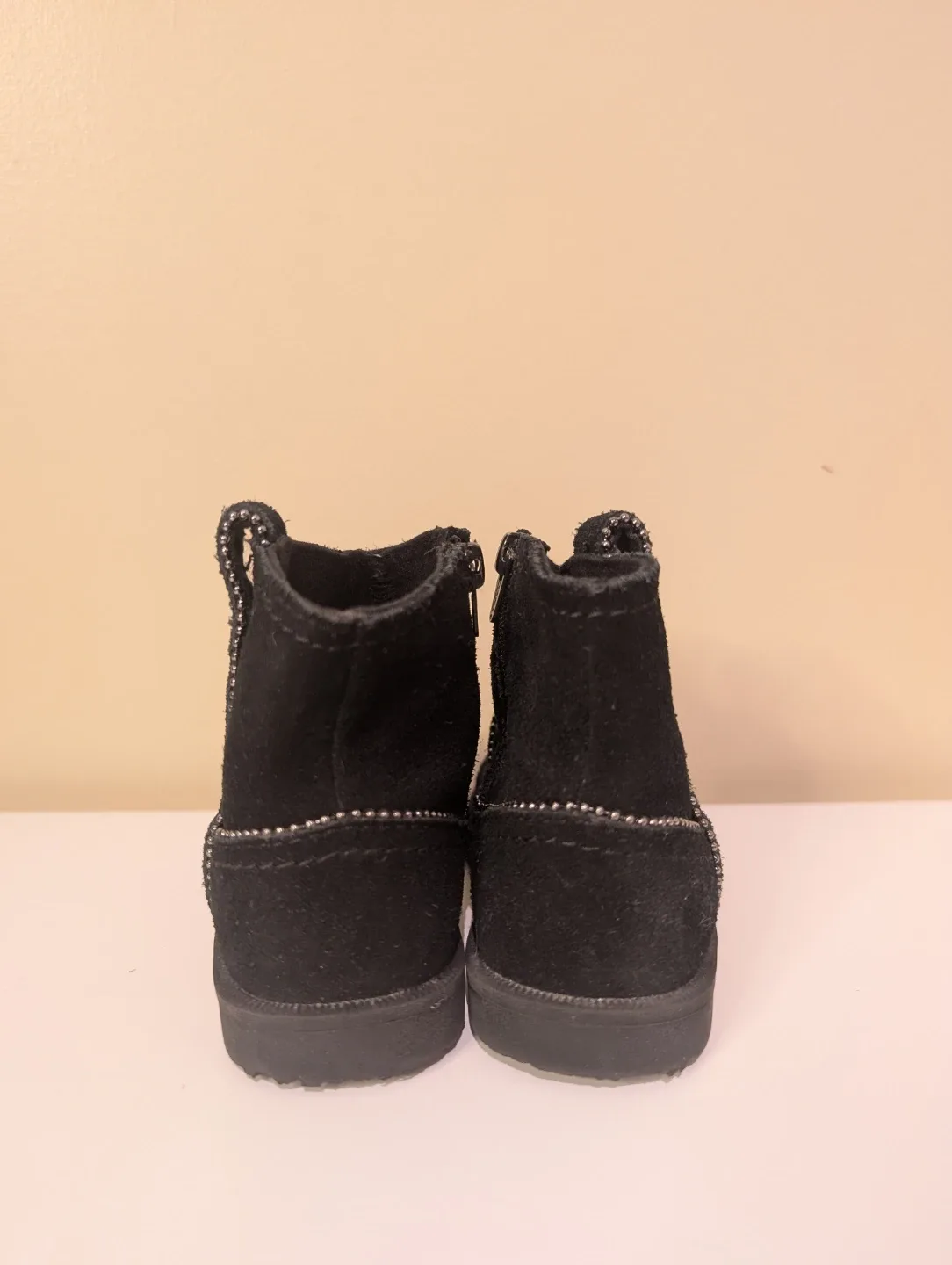 #Cleanout Zara Kids Black Suede Ankle Boots - Size 22 (US 6) image indicator(7)