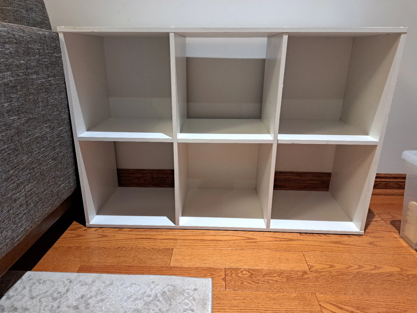 White 6-Cube Storage Shelf