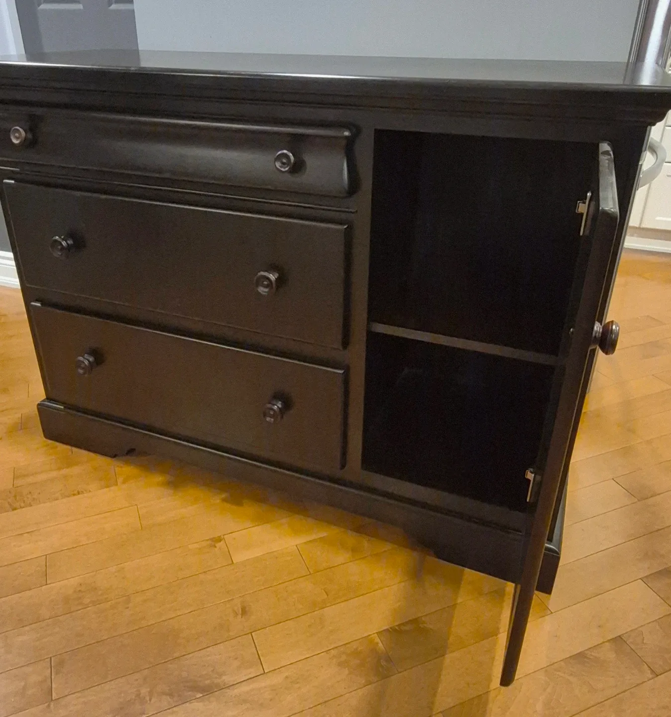 Brown Dresser with Drawers and Cabinet image indicator(2)