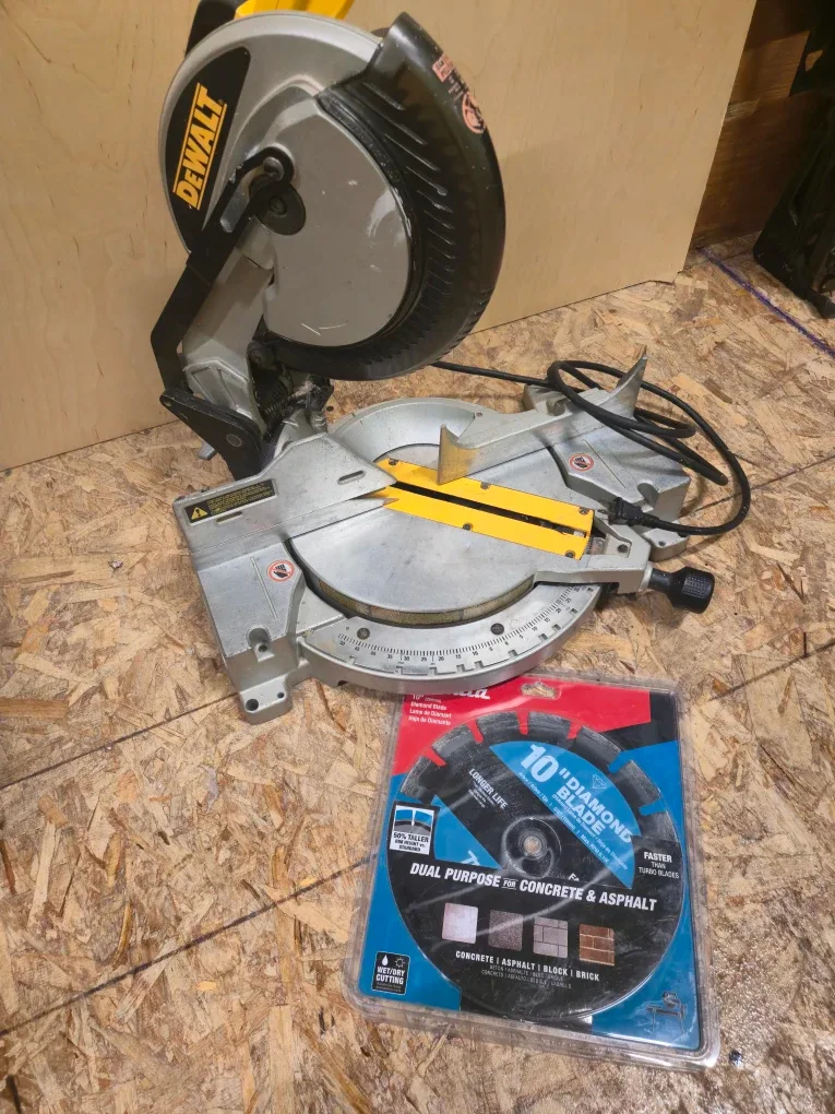 DeWalt Mitre Saw & Porter Cable Circular Saw