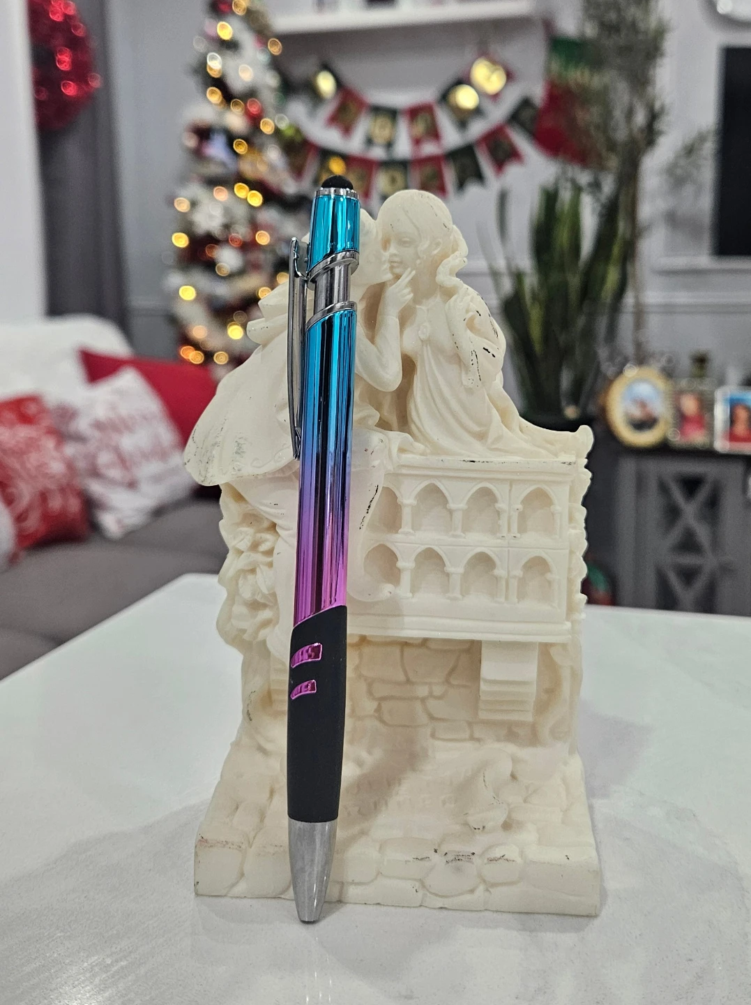 Vintage Romeo and Juliet Statue Figurine - photo 4