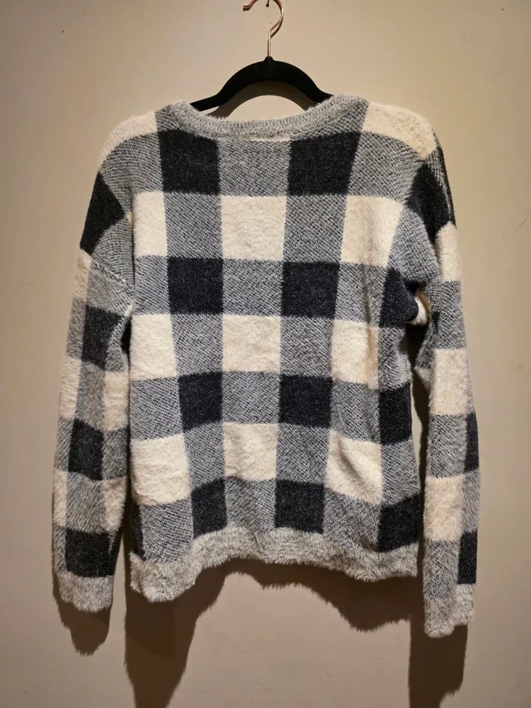 Cyrus Plaid Sweater - Size Large image indicator(3)