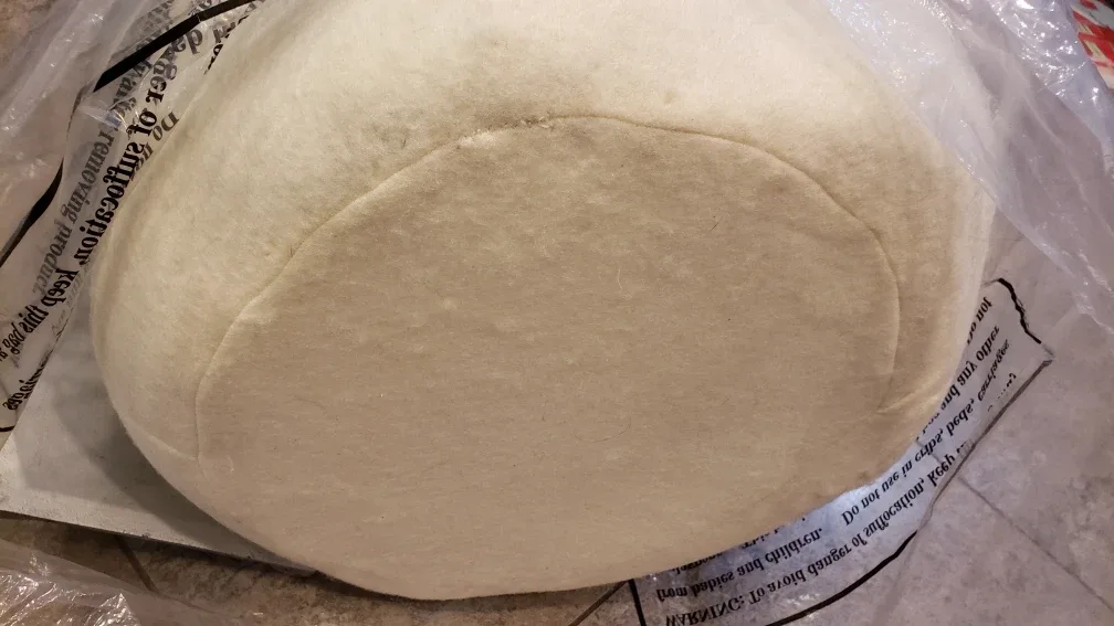 3 ft Snowman.Has some wear on bottom as shown in picture. image indicator(5)