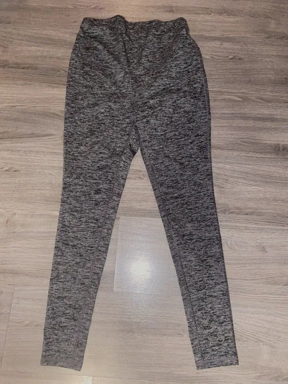 Old Navy Active Maternity Leggings