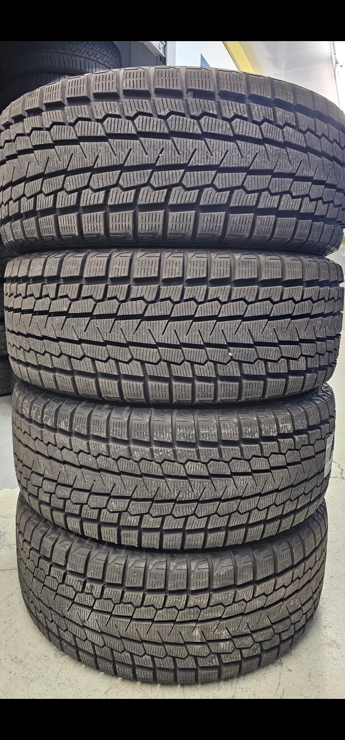 INFINITI QX70 WINTER TIRES ON ALLOY RIMS 265/50/R20 - photo 4