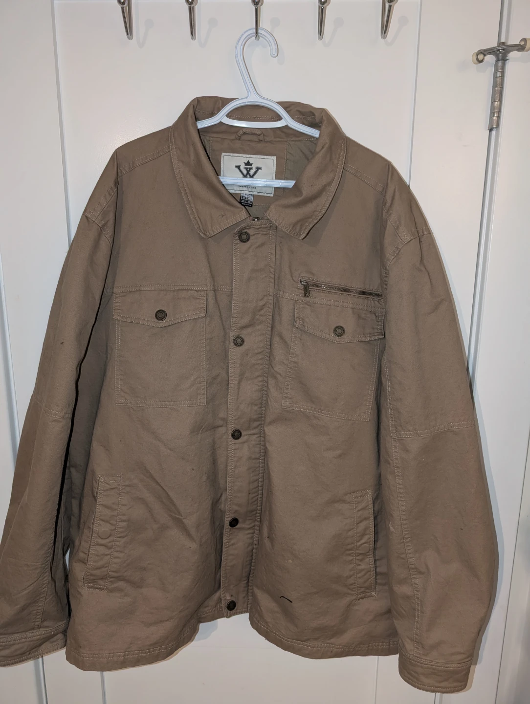 Men's 4xl Jacket and 2xl hoodie