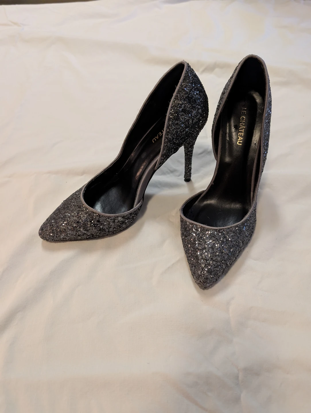 Le Chateau Pewter Crystal D'Orsay Heels  - Size 7 1/2 - photo 2