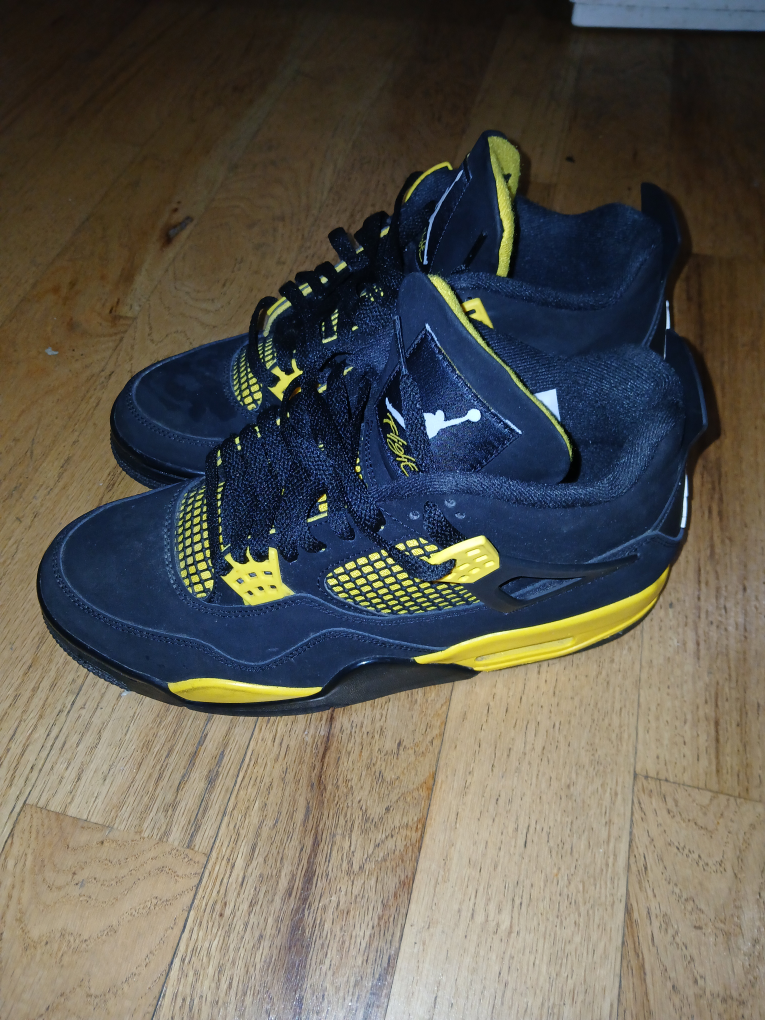 Air Jordan 4 Retro Black/Yellow - photo 5