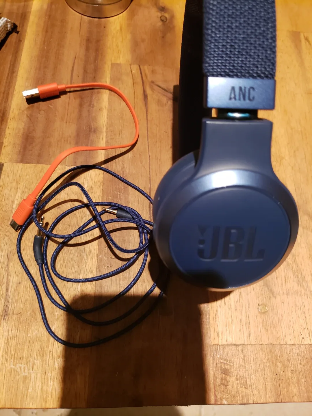 JBL Headphones w/ ANC - Blue image indicator(2)