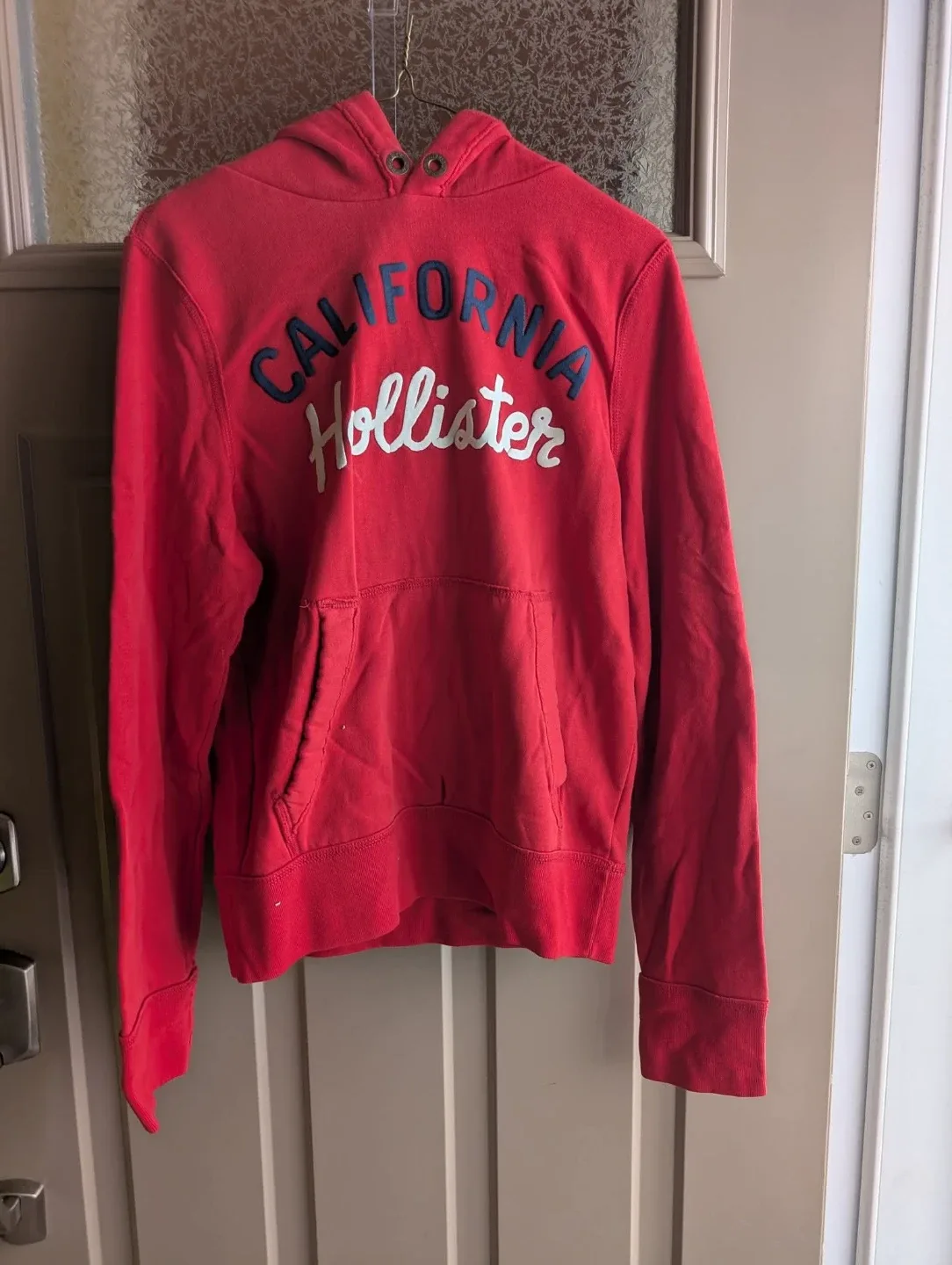 Womens sz sm sweaters $5 each image indicator(5)