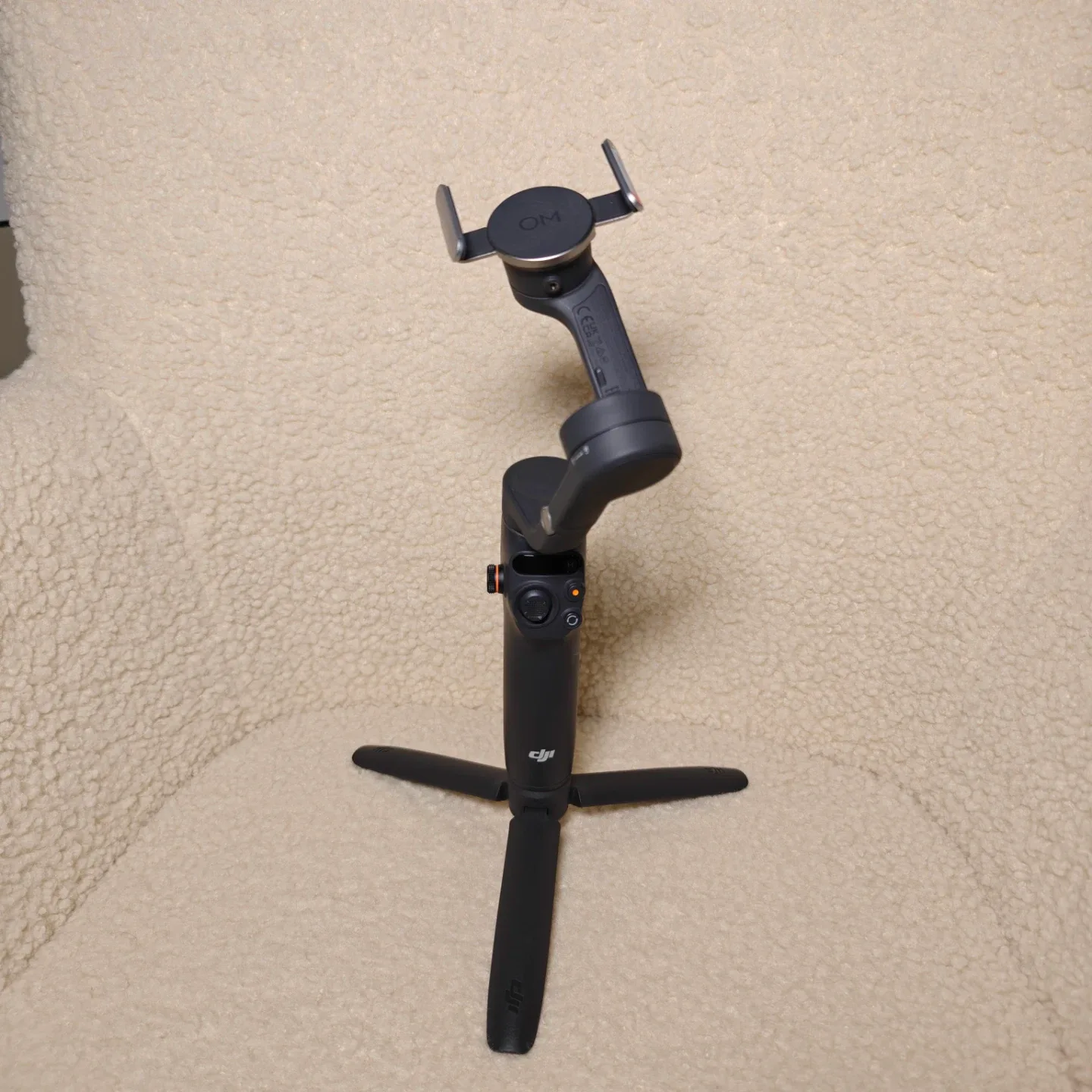 DJI Osmo Mobile OM 4 Gimbal Stabilizer