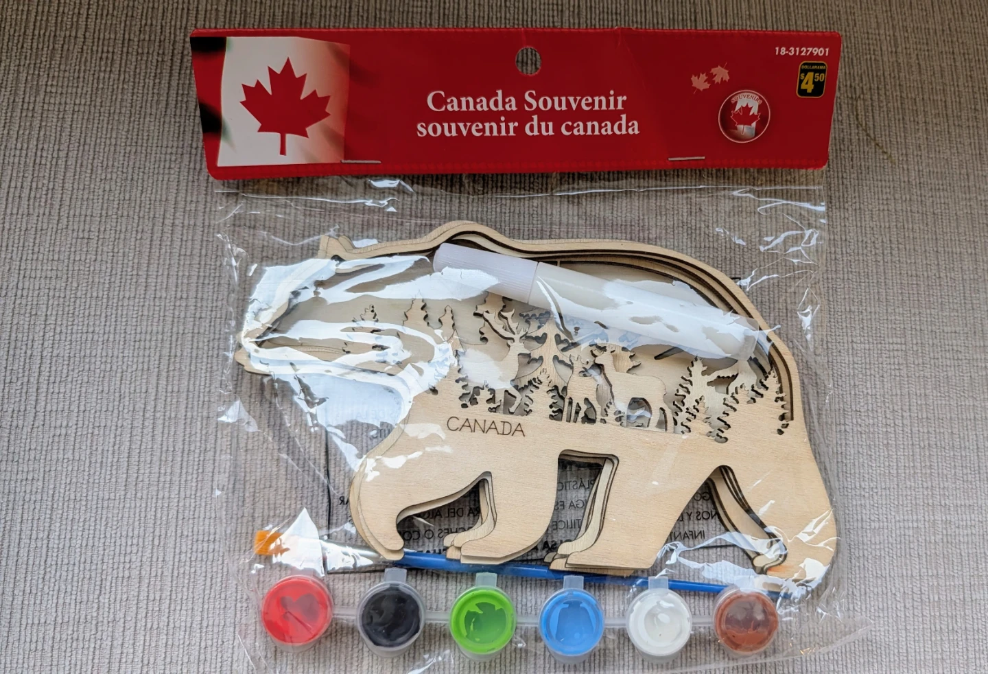 Brand New Canada Souvenir Bear Craft Kit