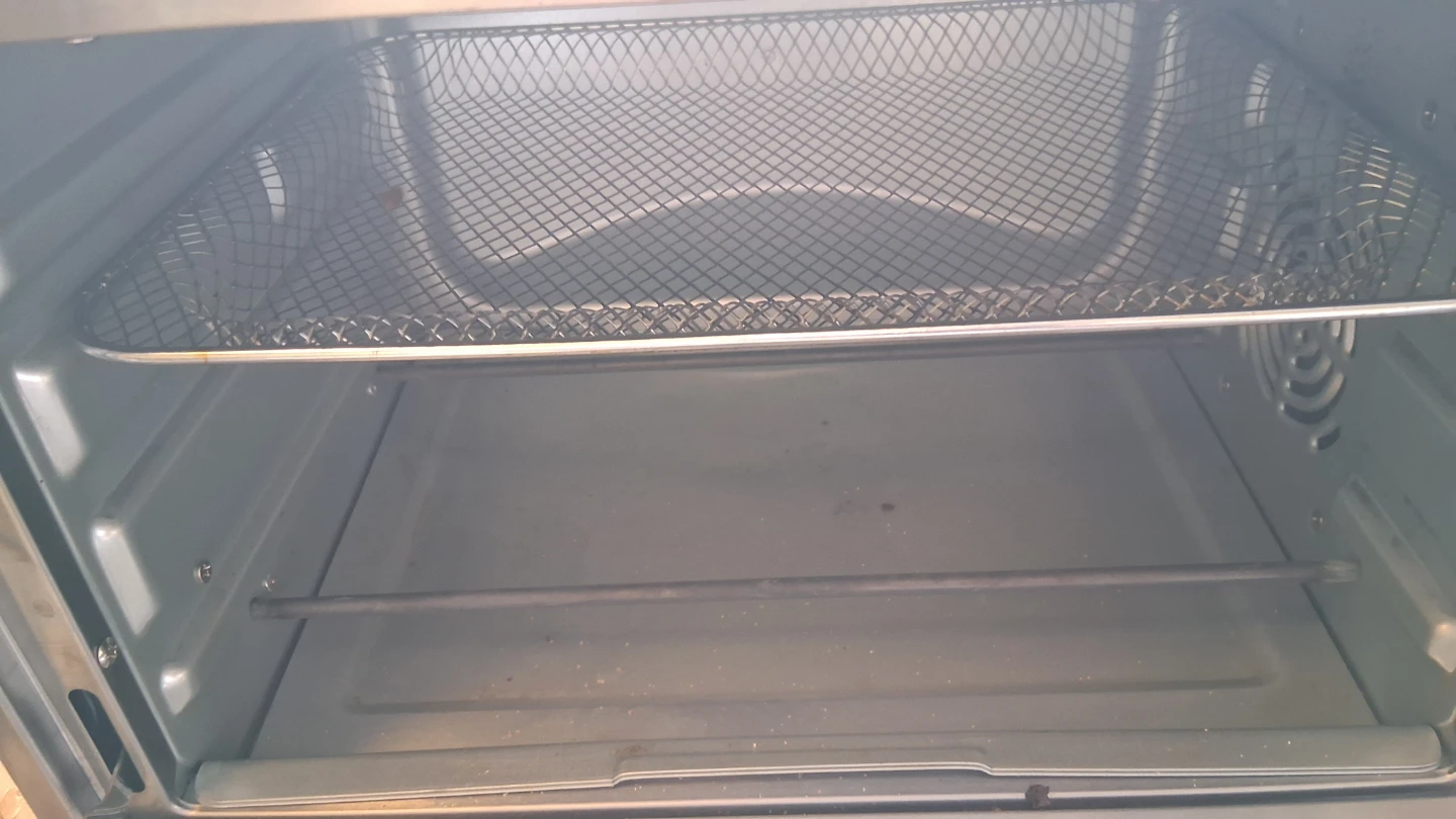 Salton Toaster Oven Air Fryer Combo - photo 2