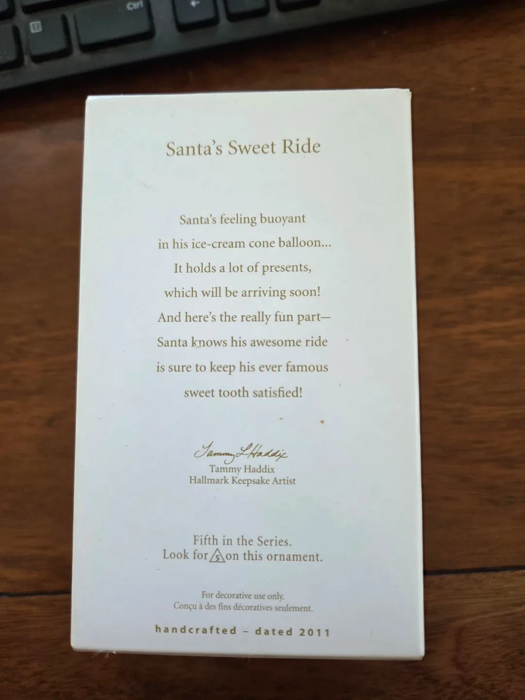 Hallmark Keepsake Santa's Sweet Ride Ornament 2011 image indicator(2)