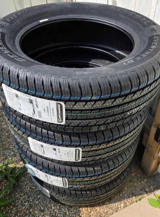 General Evertrek GT 225/60R17 Tires - Set of 4