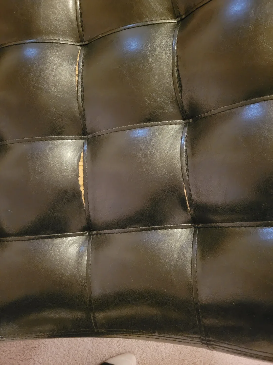 Tufted Black Leather Chaise Lounge image indicator(2)