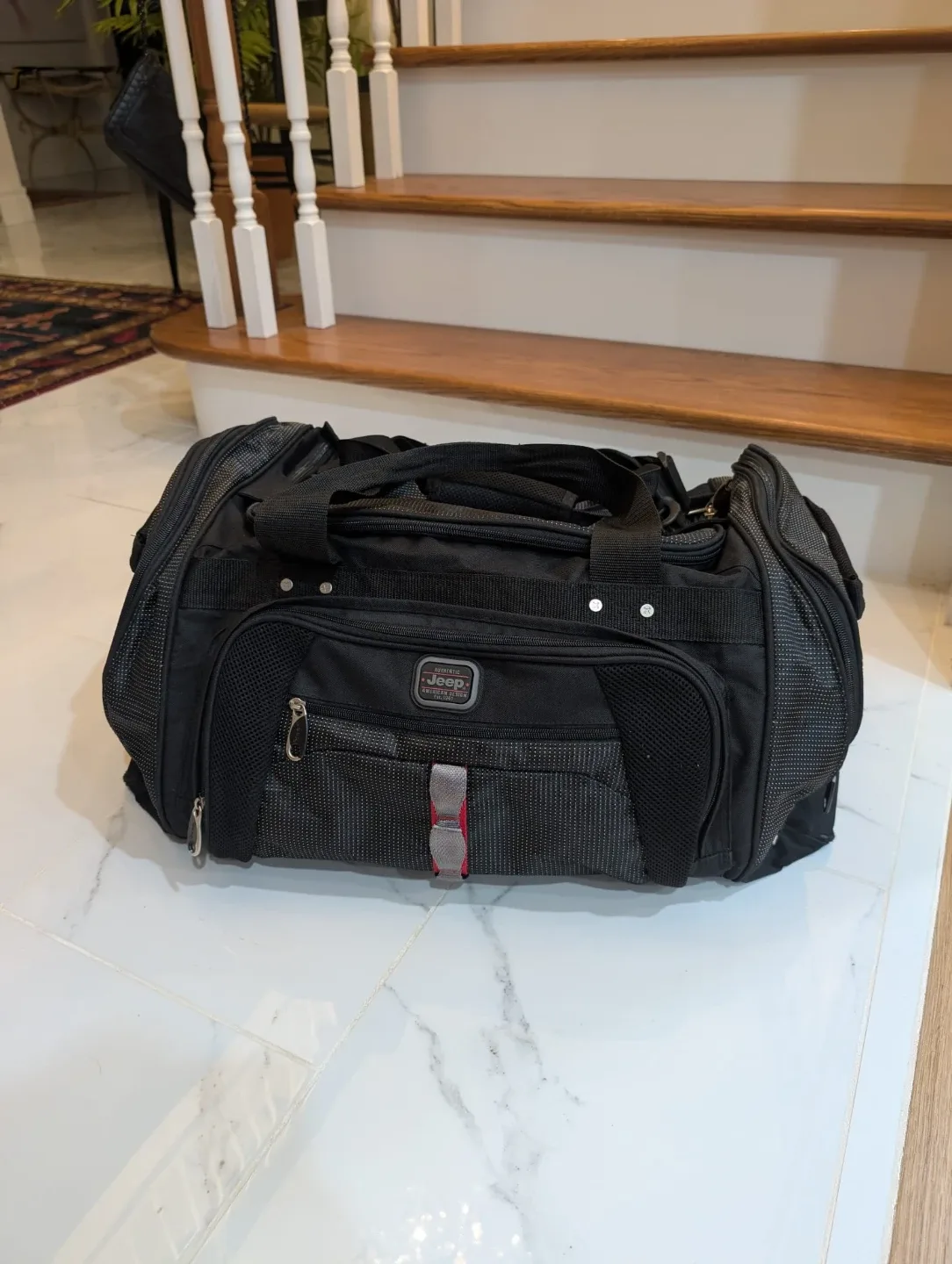 Jeep Black Duffle Bag image indicator(4)