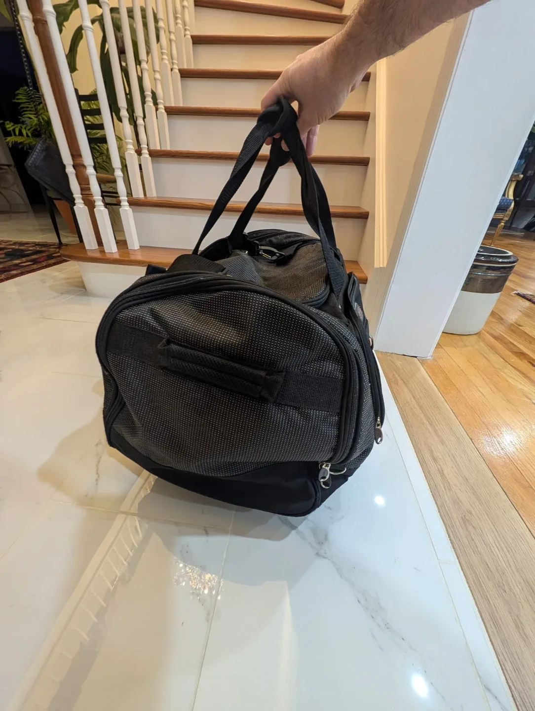 Jeep Black Duffle Bag image indicator(6)