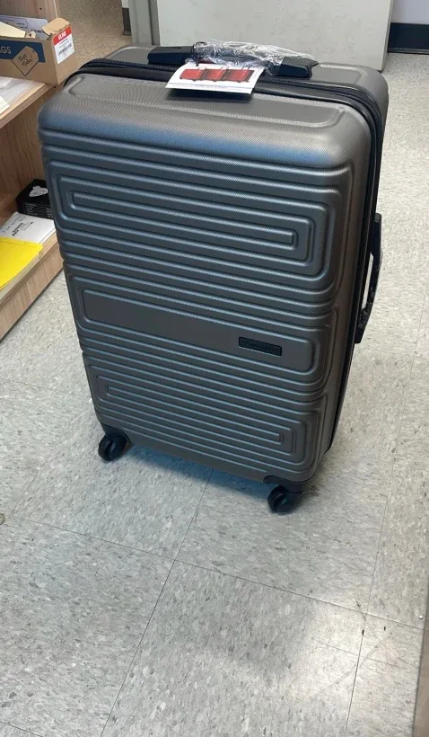- Medium, Grey luggage image indicator(5)