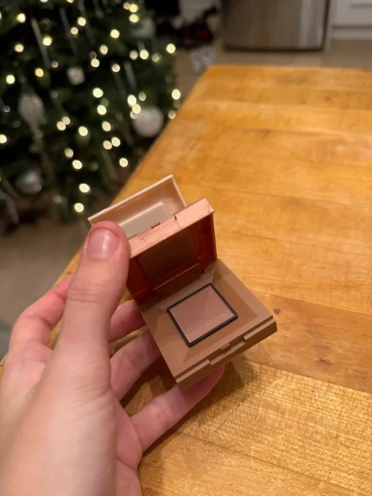 Maybelline Shadow Blocks Eyeshadow Palette #cleanout image indicator(3)