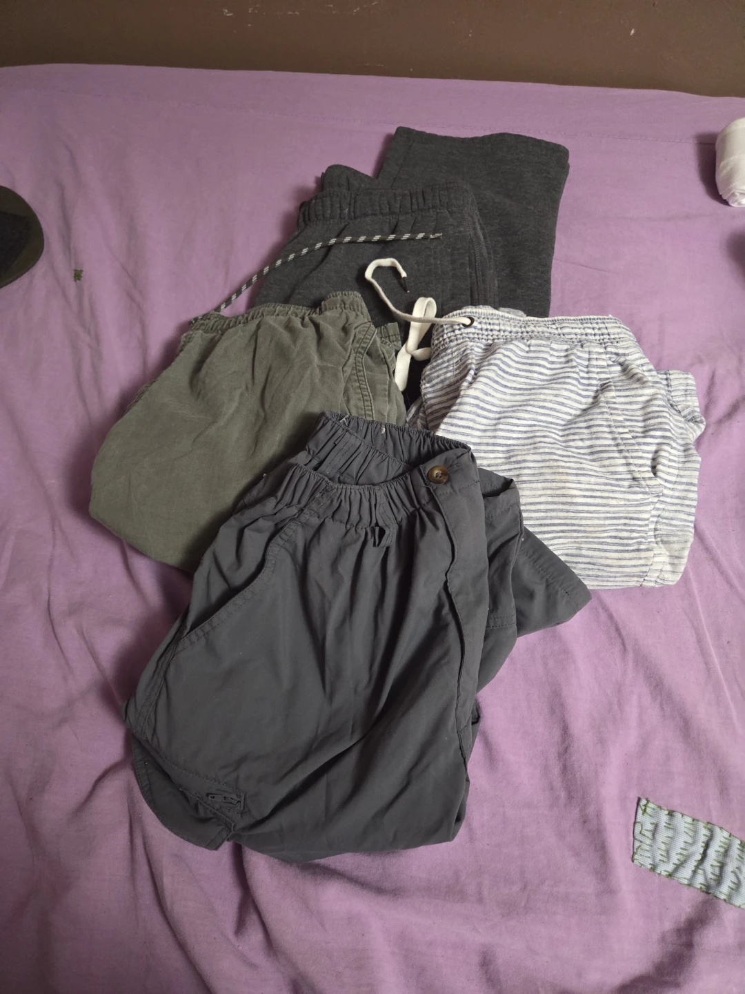Size M Assorted Men's Shorts Bundle Size M4 - photo 3