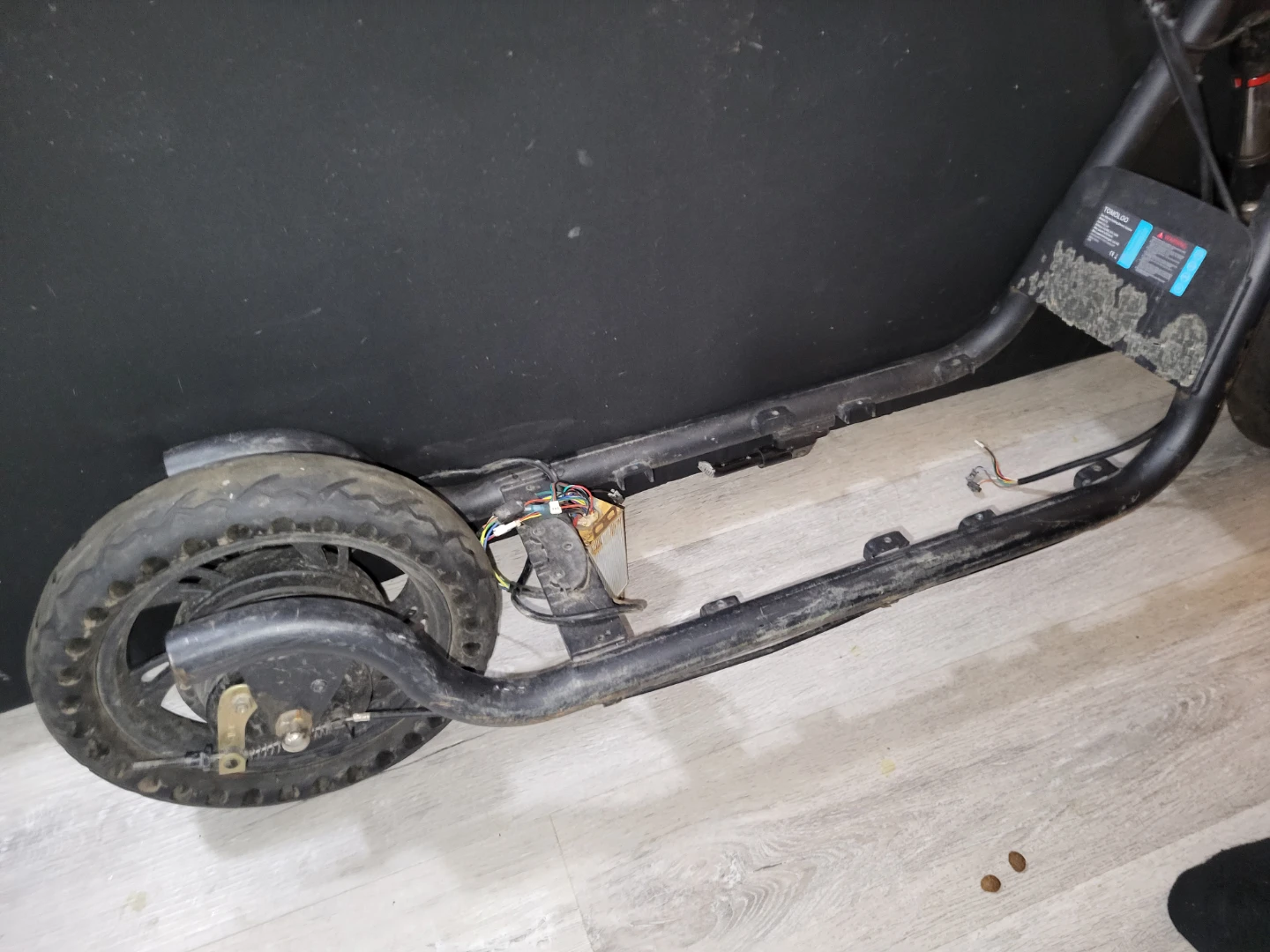 Tomoloo Electric Scooter Frame - Parts/Repair - photo 2