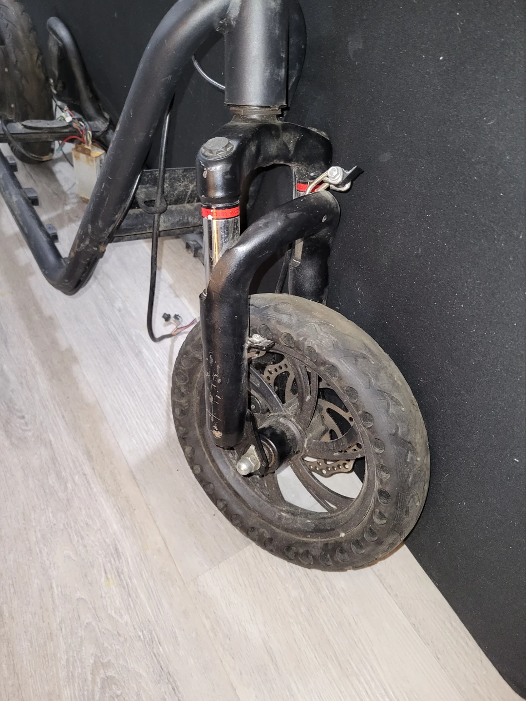 Tomoloo Electric Scooter Frame - Parts/Repair - photo 5