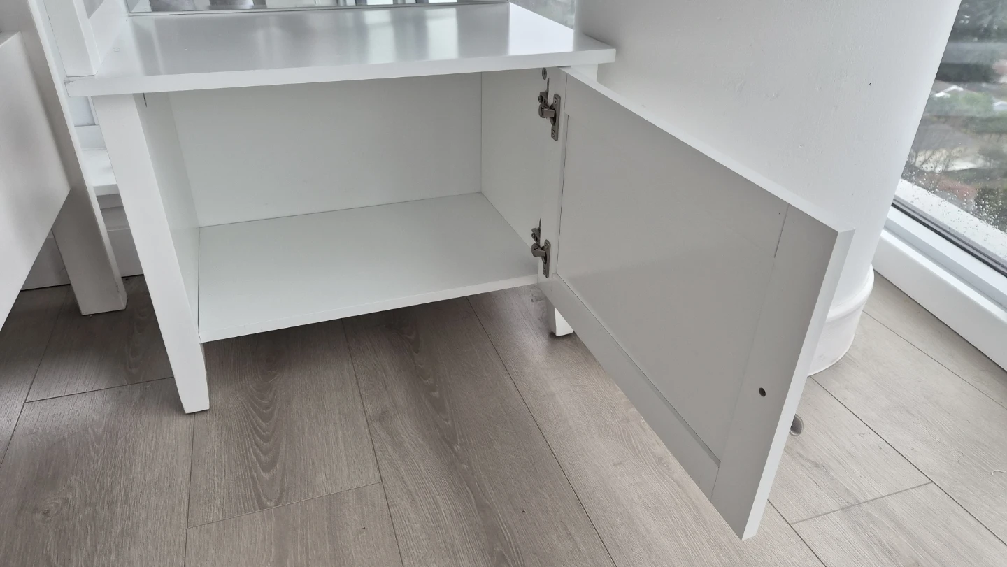 White Full-Length Mirror with Storage + Side Hanging Knobs - photo 3