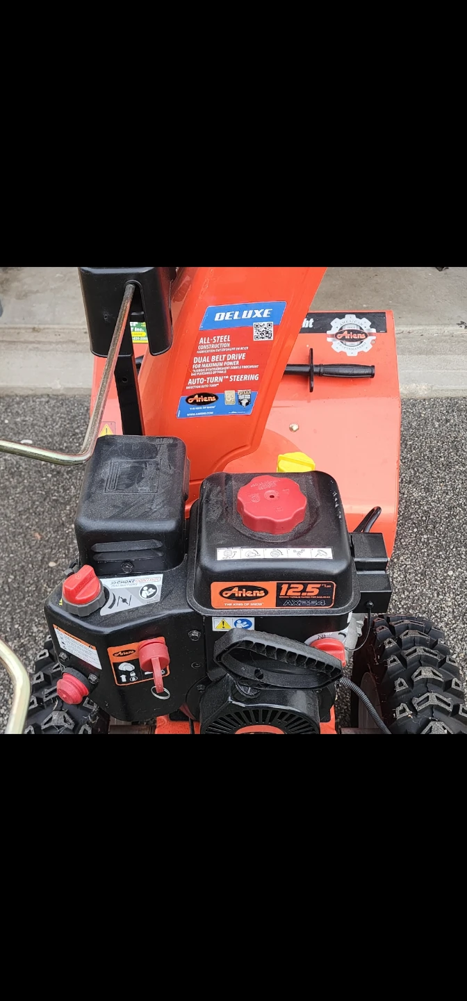 Ariens Deluxe Snow Blower - 24" Width - photo 4