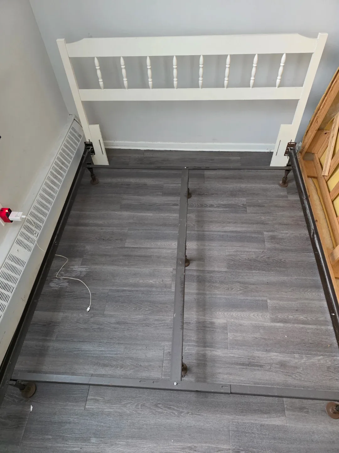 Queen Size White Headboard & Metal Bed Frame