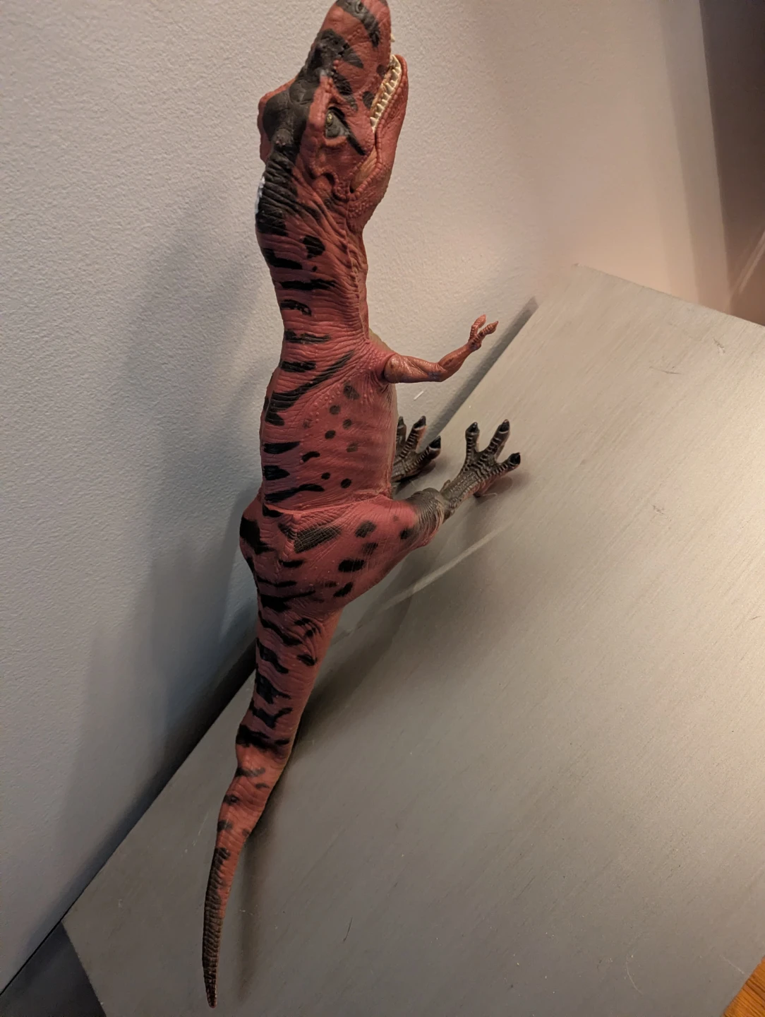 Jurassic Park Red Tyrannosaurus Rex Toy - photo 4