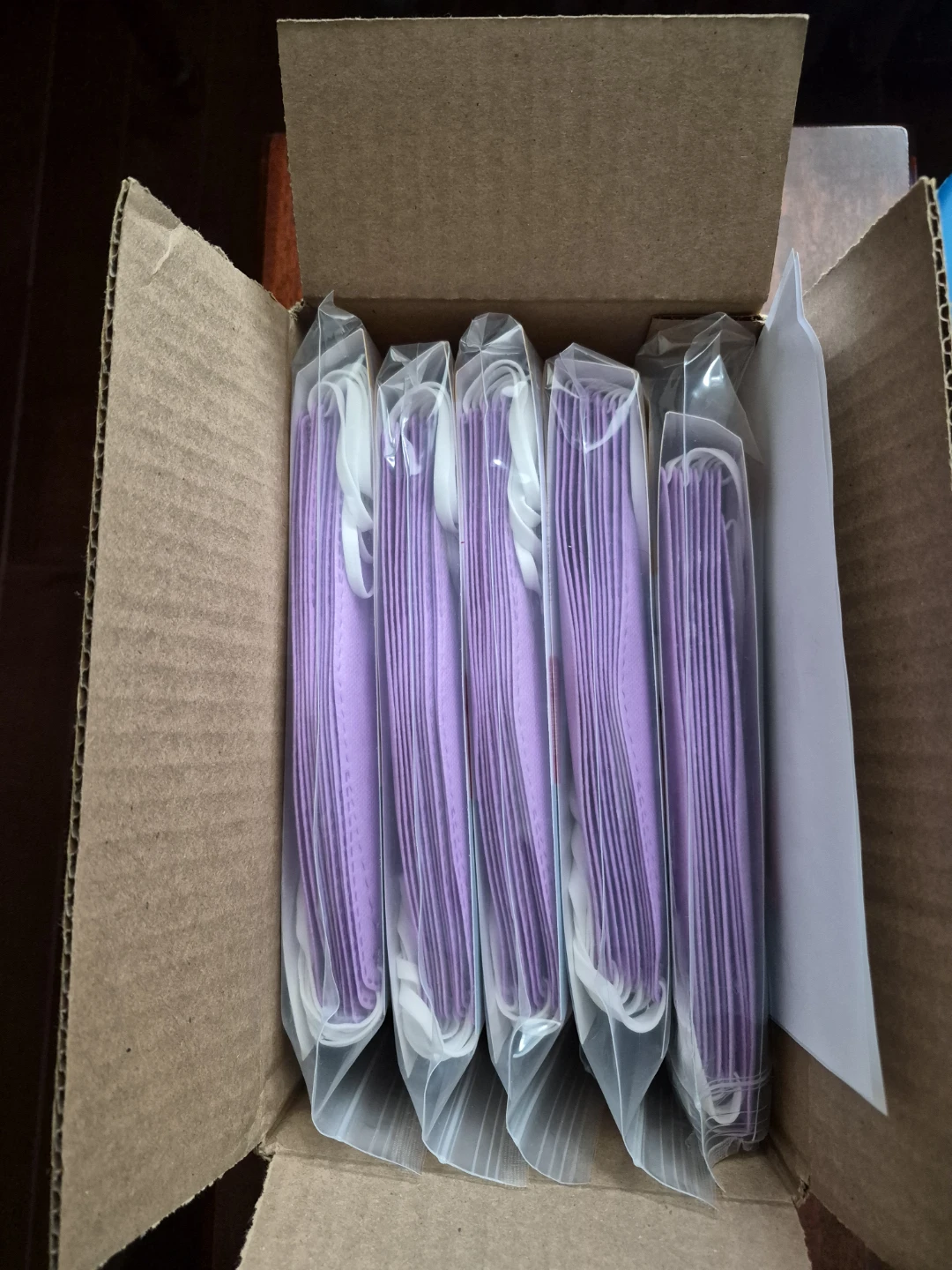 KN95 Masks, made in Canada - photo 2