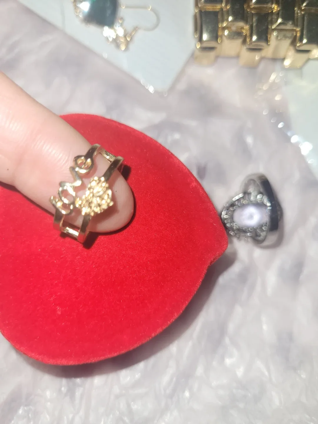 Assorted Fashion Jewellery image indicator(10)