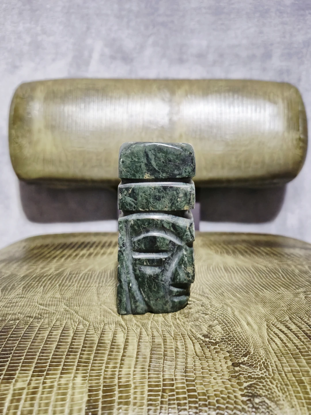 Green Serpentine Carved Maiyan Statue - photo 4