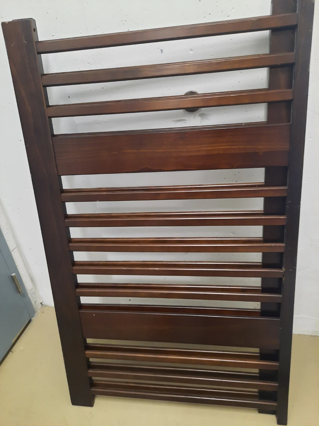 $30 Baby Crib - photo 2