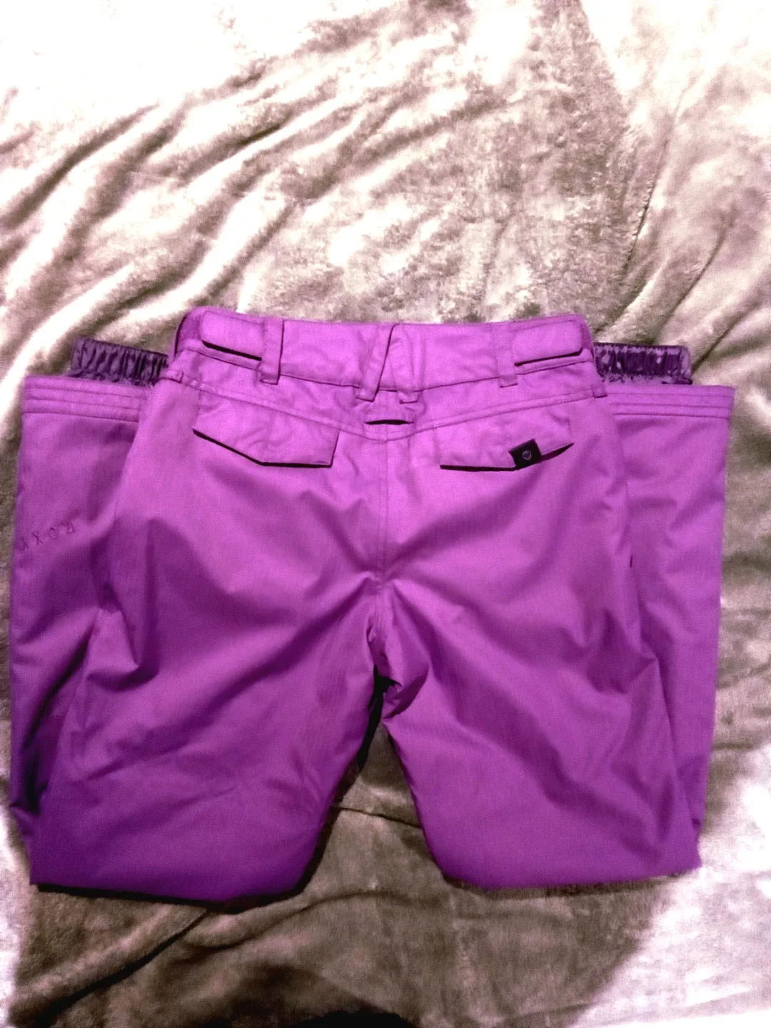 Like New Roxy 10 K Purple Snow pants image indicator(2)