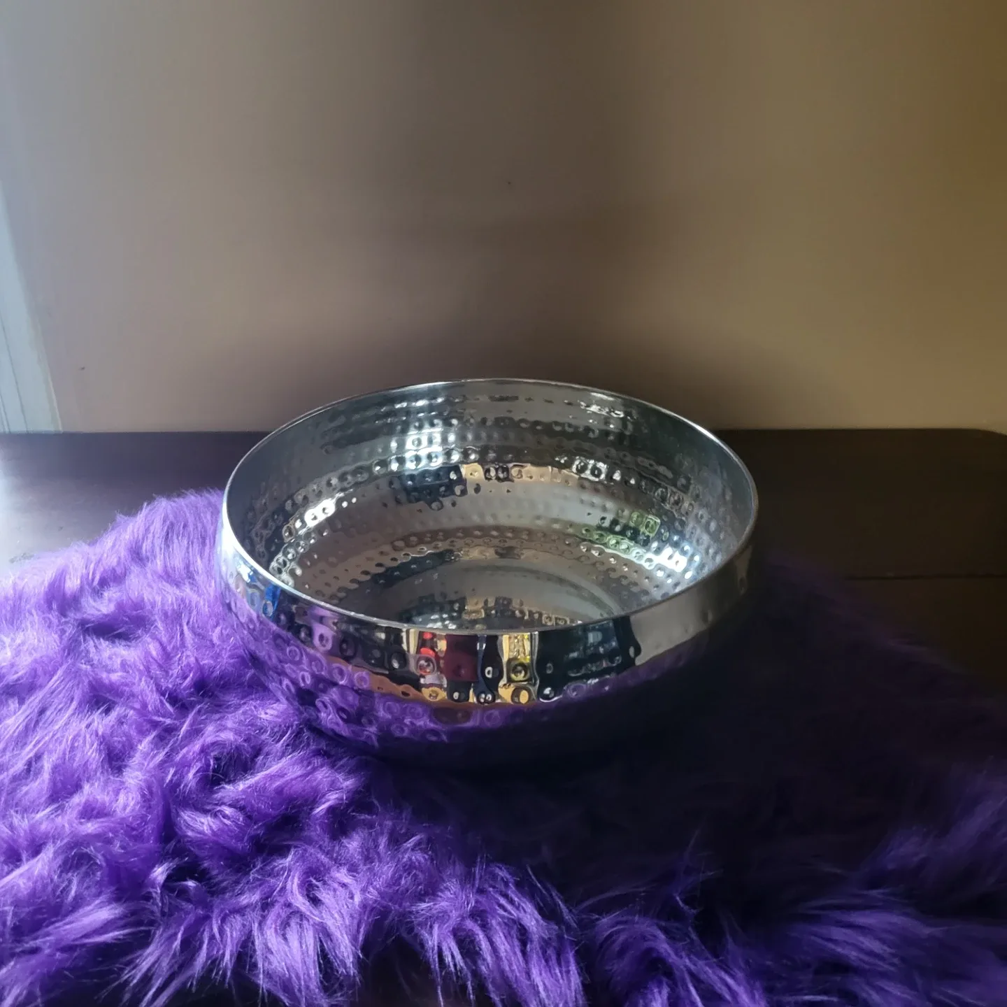 Hammered Metal Decorative Bowl image indicator(2)