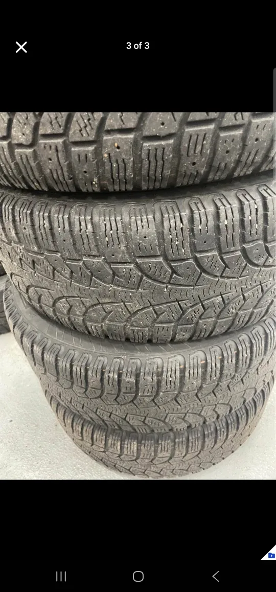 Set of 4 Pirelli Winter Tires 205/55R16 #cleanout image indicator(3)