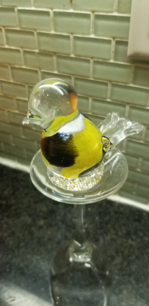 Glass Bird Figurine - Yellow and Black image indicator(6)