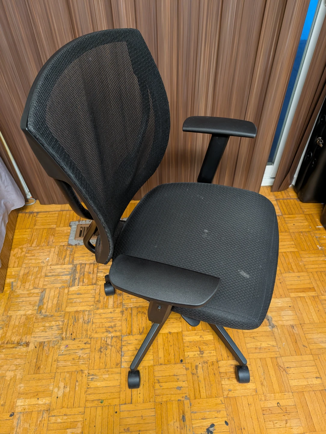 Black Mesh Office Chair