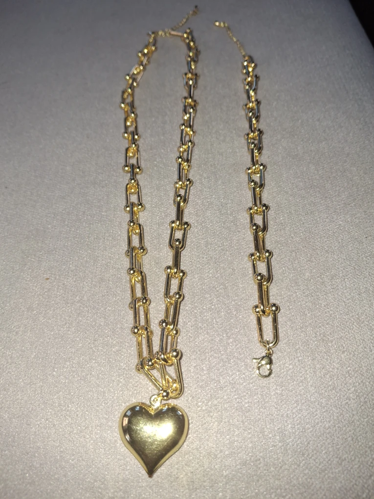 Gold Tone Heart Pendant Necklace & Bracelet Set
