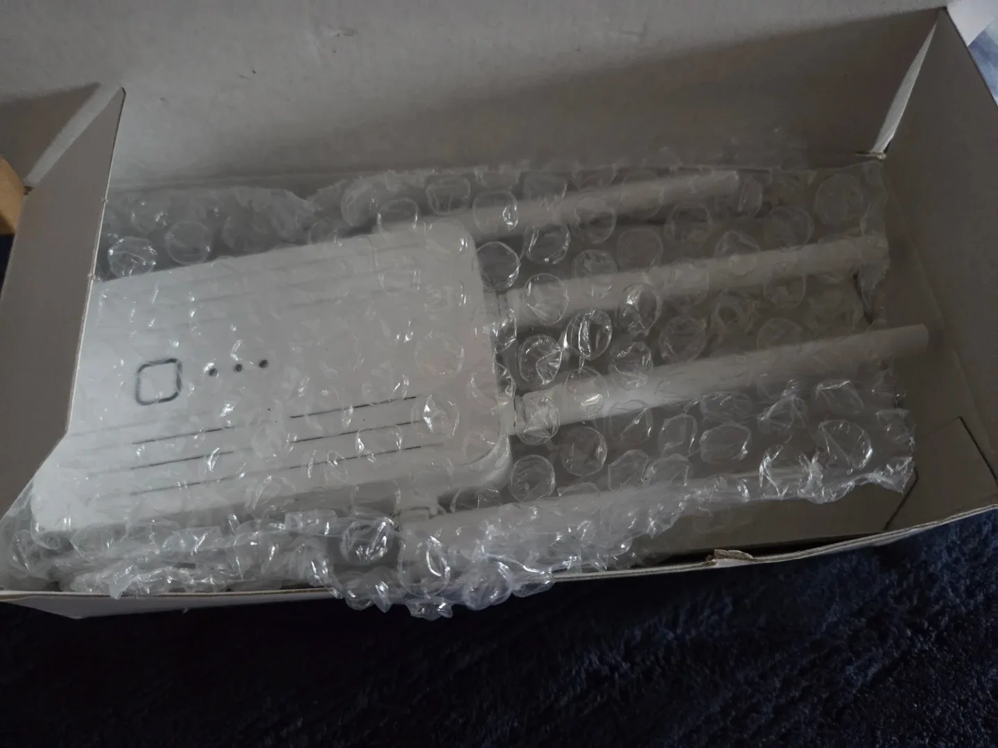 WiFi Extenders Signal Booster for Home Long Range Covers image indicator(2)