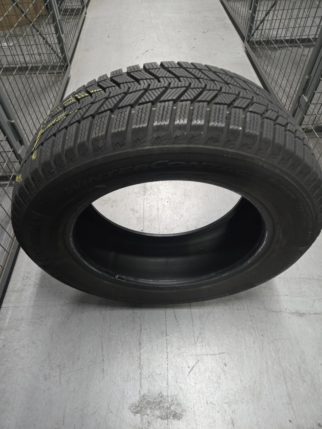 Continental WinterContact SI Plus Tires 205/60 R16