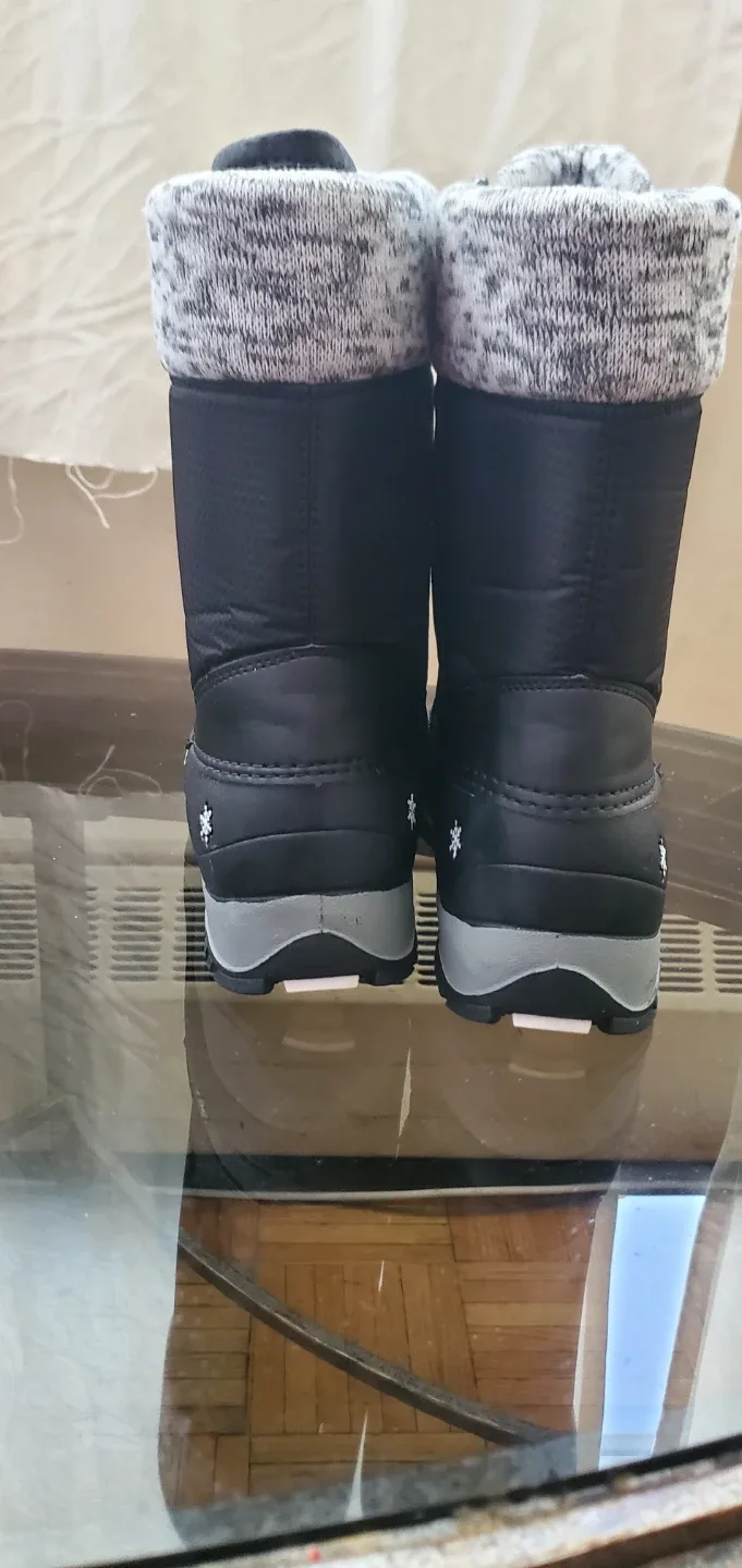Baffin Avery Junior Black Winter Boots - Size 6 image indicator(2)