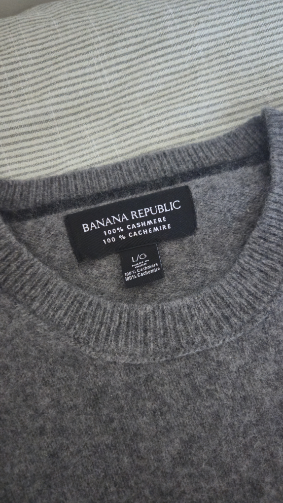Banana Republic Cashmere Sweater - Grey, Large - photo 3
