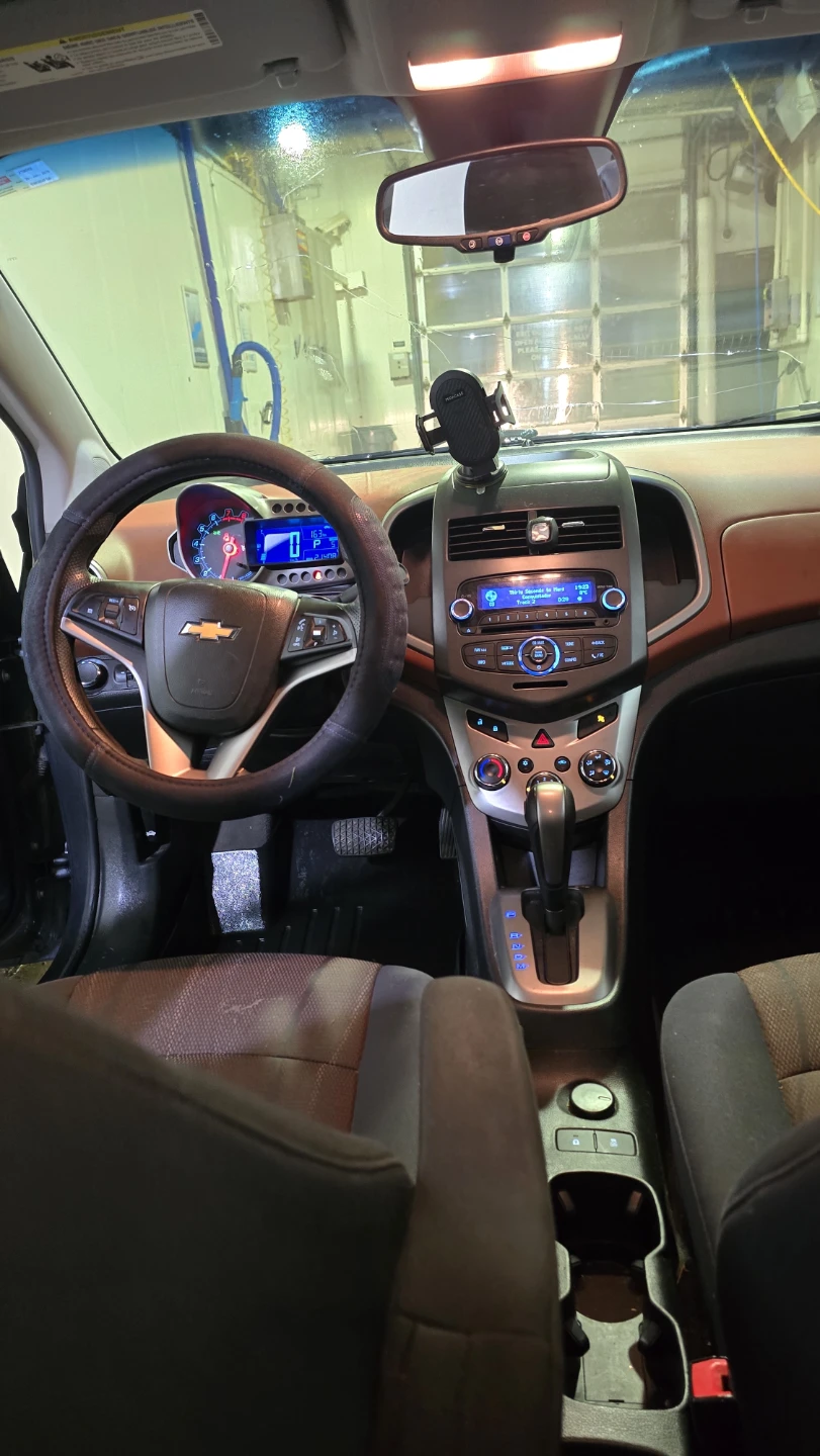 Chevrolet Sonic LT 2014, Grey - photo 2