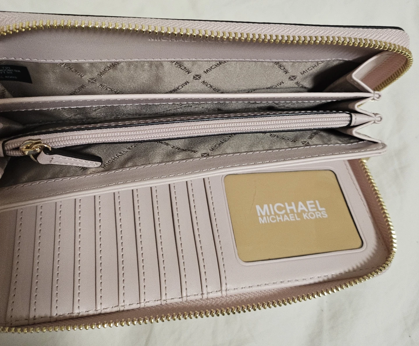 michael kors wristlet wallet - photo 5