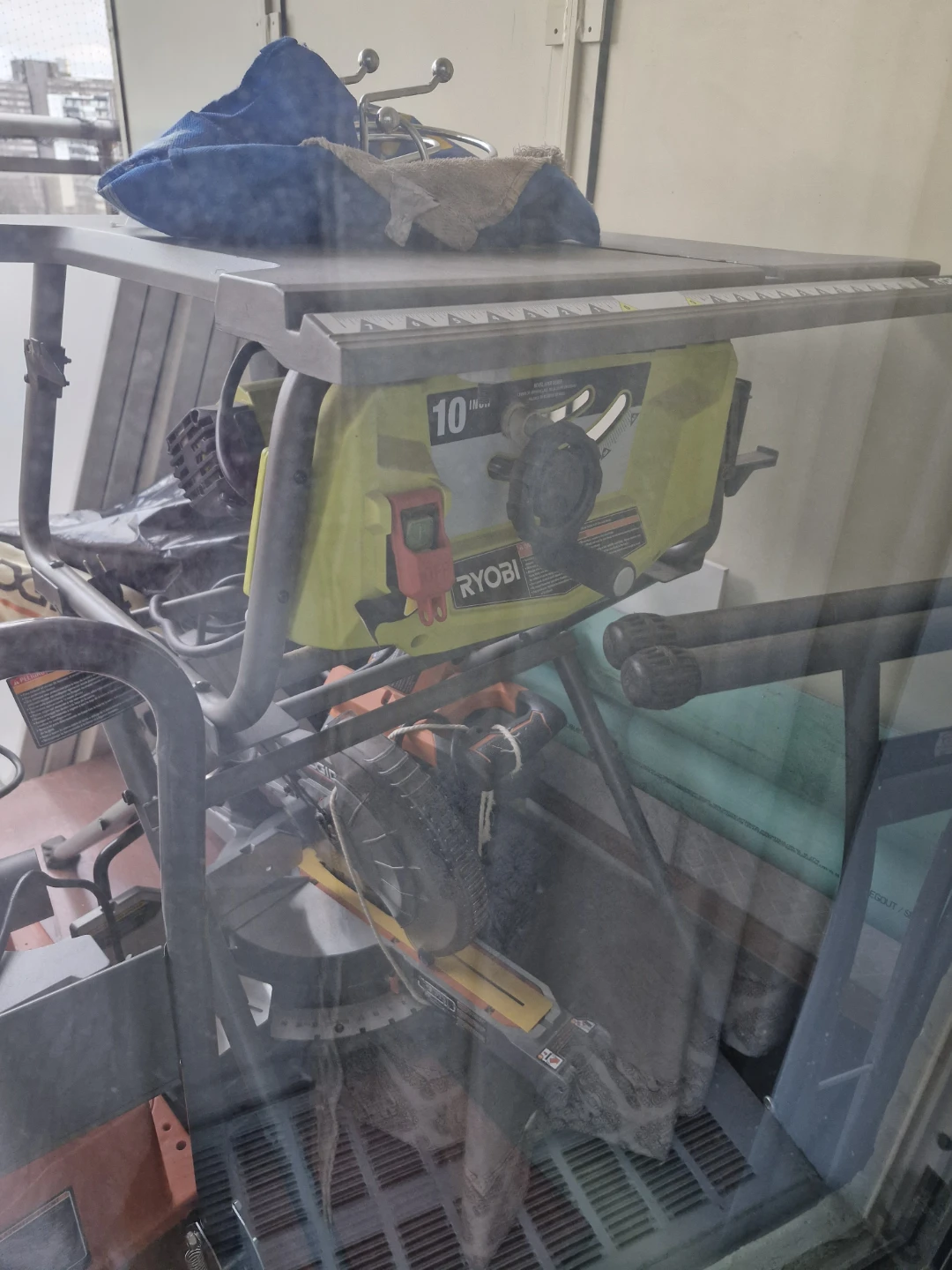 Ryobi 10 inch Table Saw - photo 2