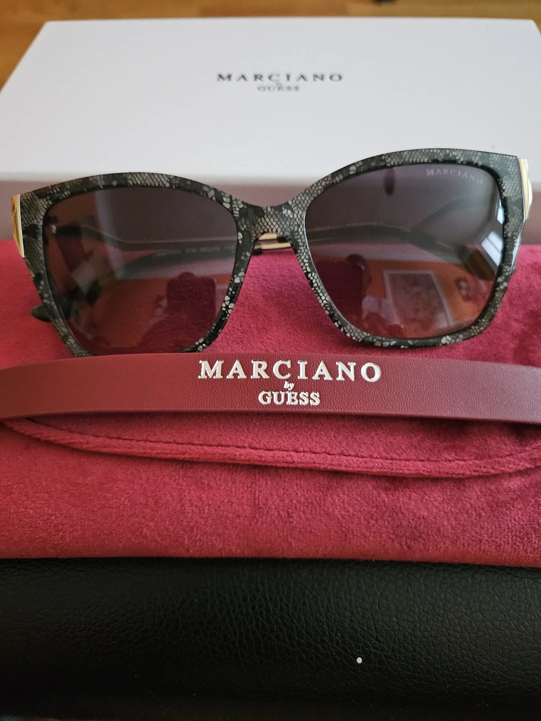 Marciano by Guess Sunglasses - photo 3