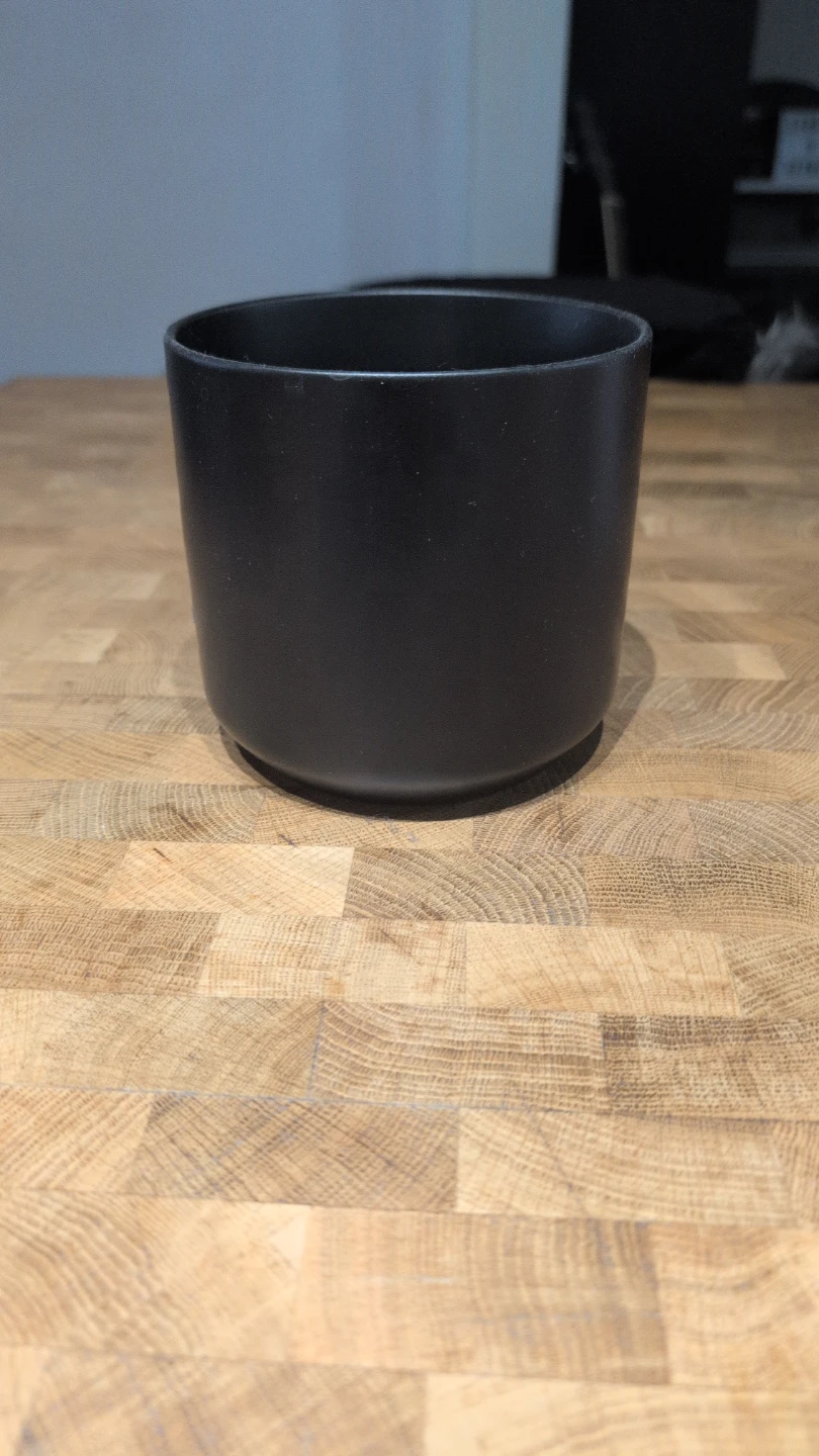 Various Plant Pots - photo 2